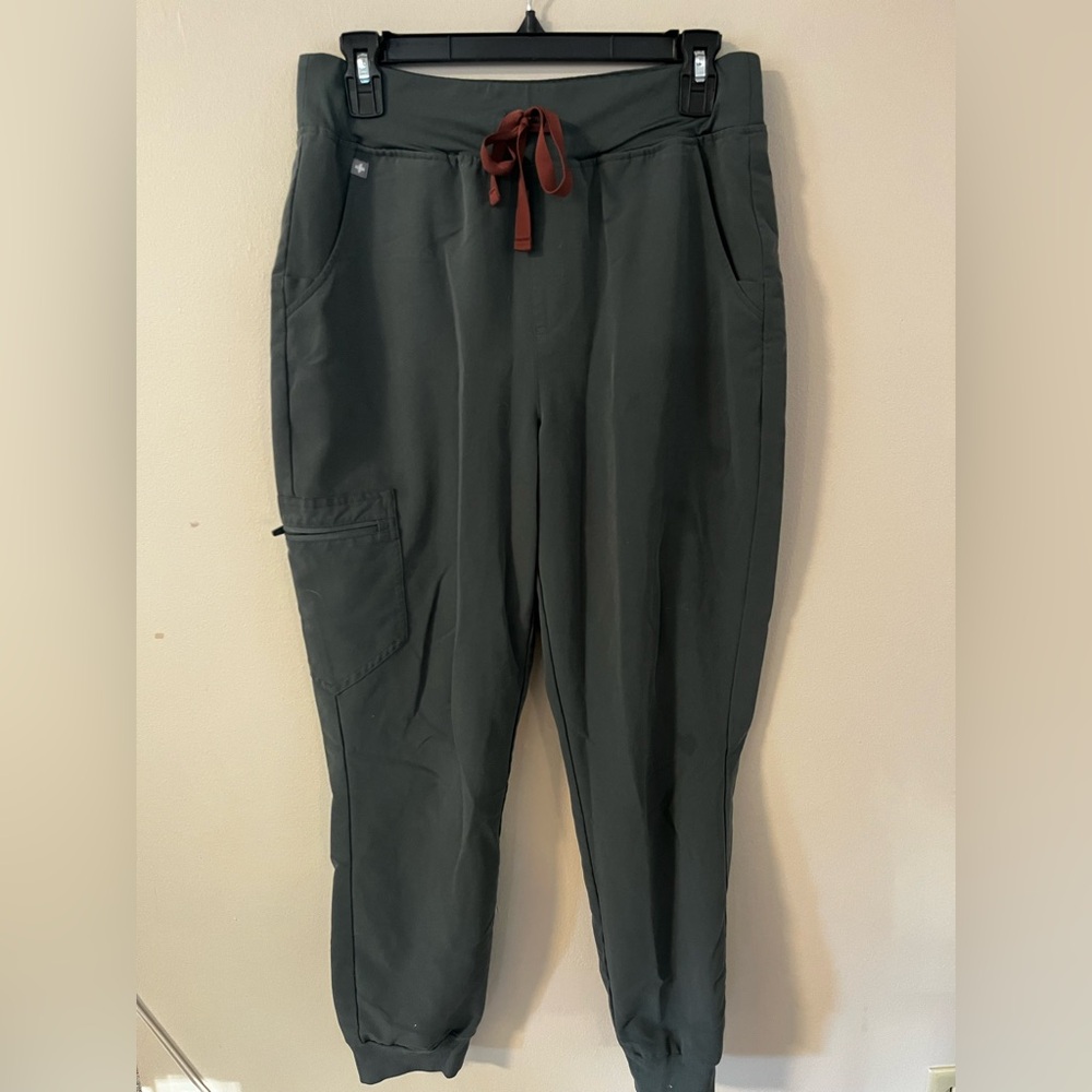 Figs Bonsai High Waisted Zamora Jogger Women’s Scrub Pant Bottom Medium w/ flaws